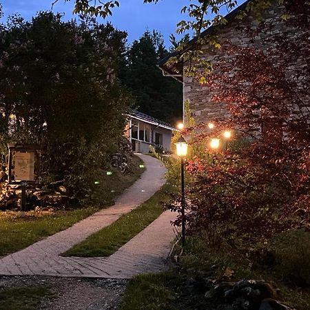 L'Ermitage De Meyriat Villa Brenod Kültér fotó